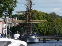 l.P1010226fix.jpg