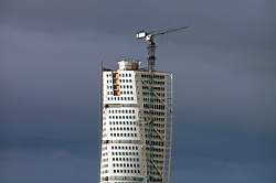 050510-8-windows-left-004.jpg